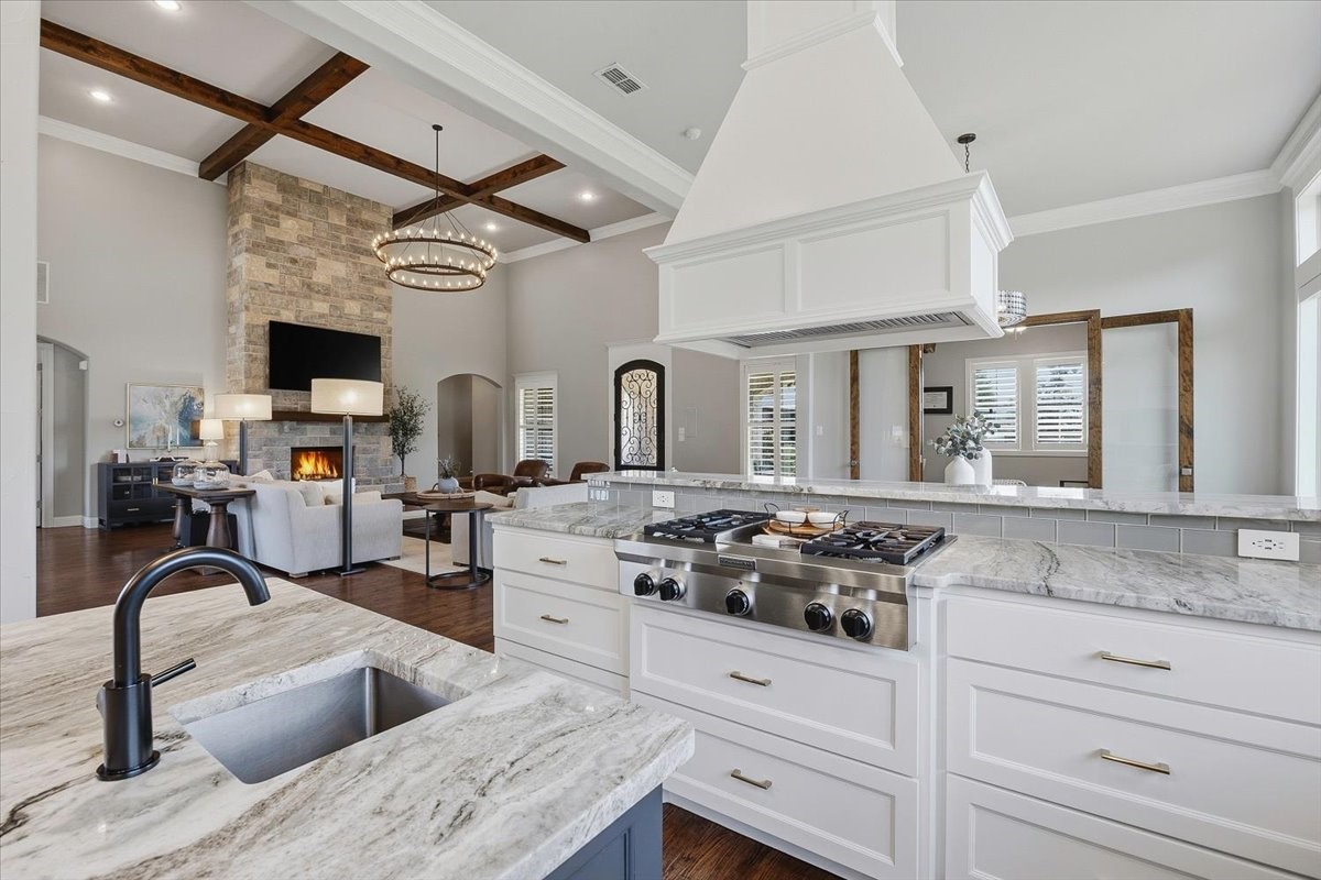 167 Crooked Creek Lane Aledo TX 76008