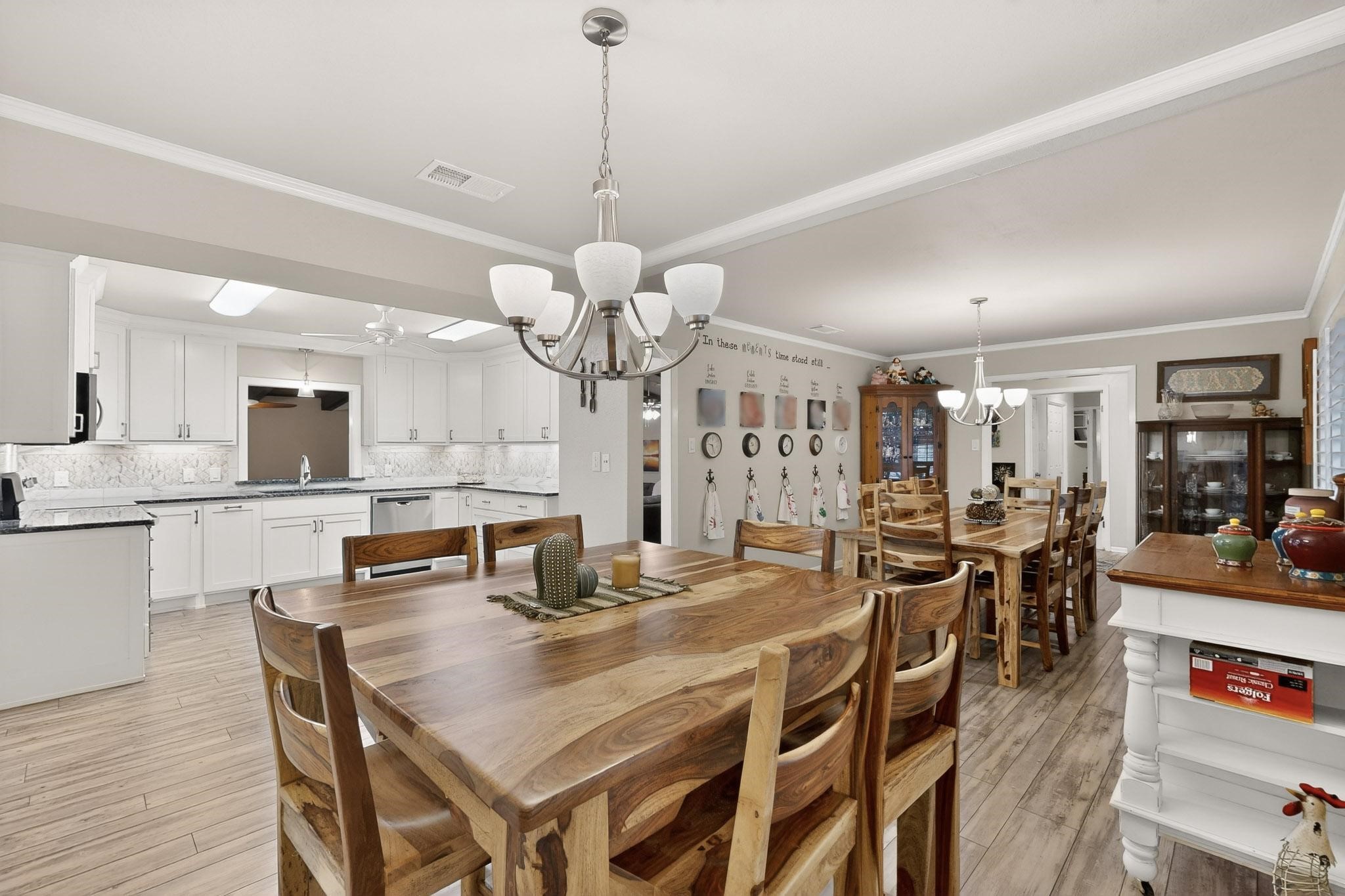 623 S Harbor Court Granbury TX 76048