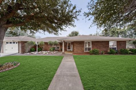 623 S Harbor Court Granbury TX 76048