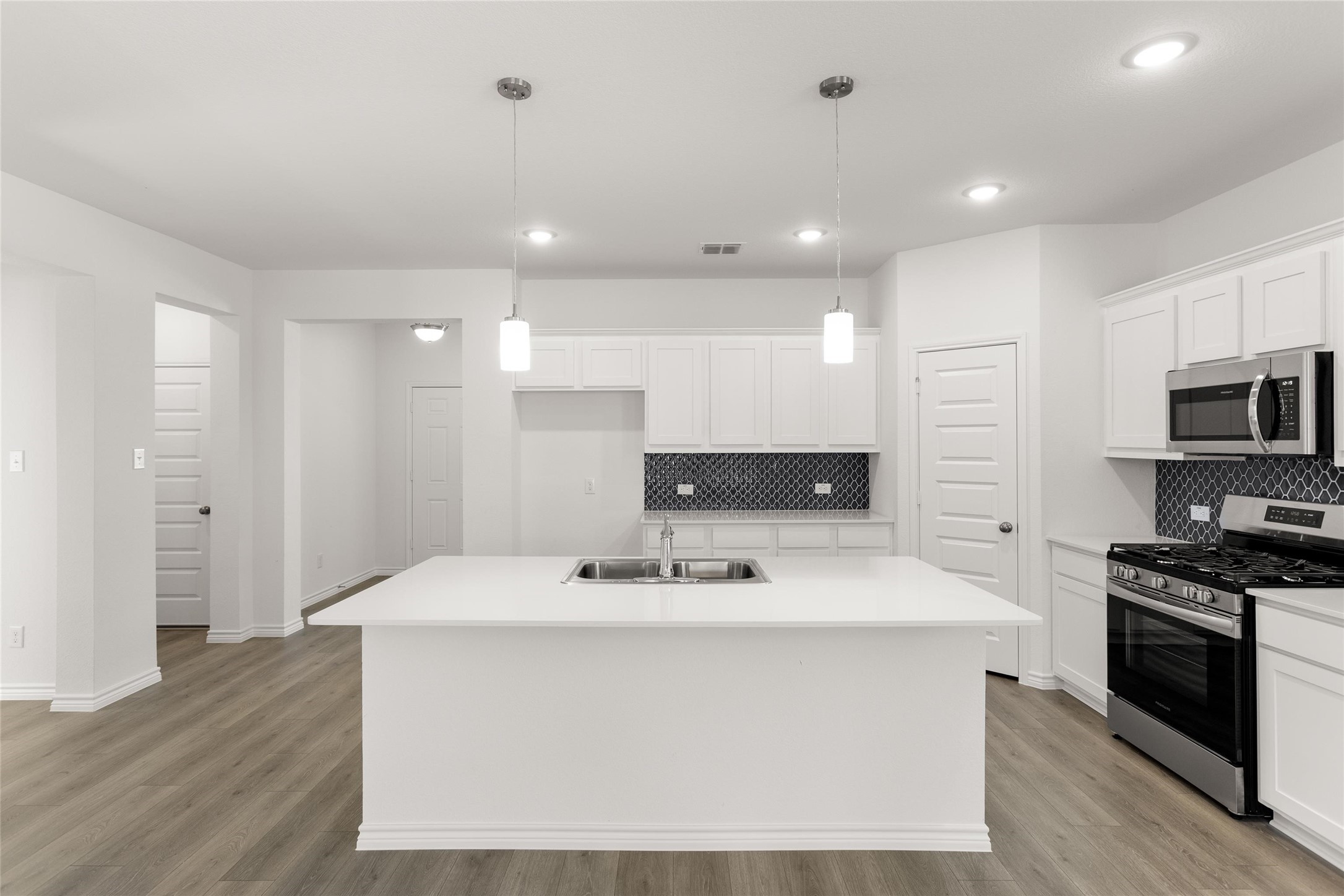 418 Comanche Drive Cleburne TX 76033