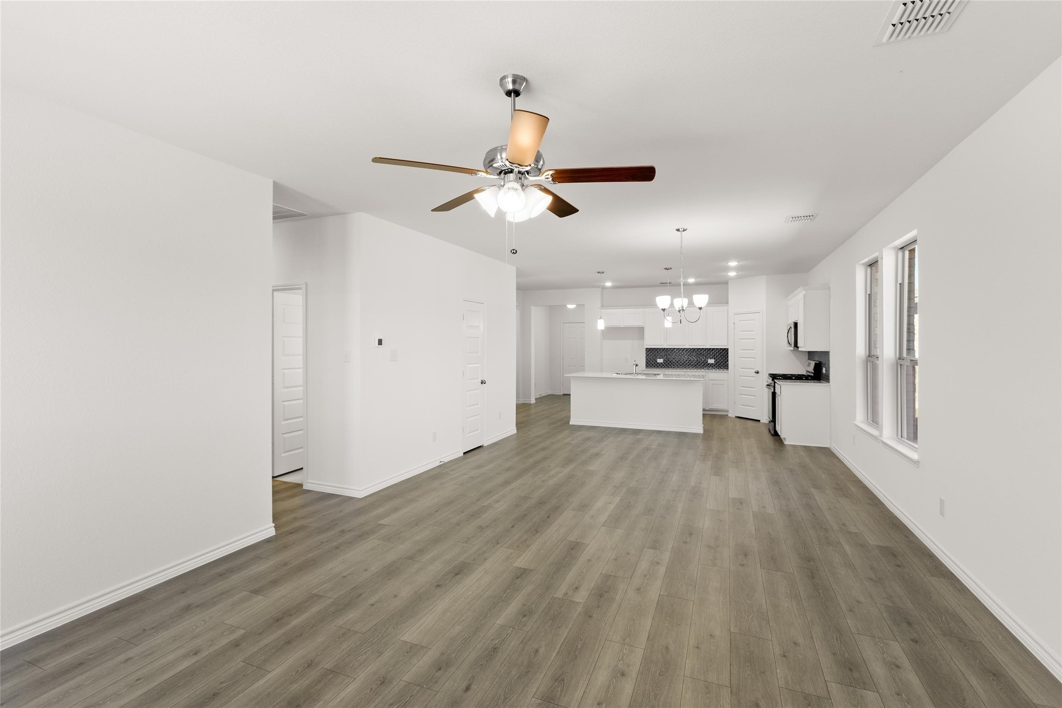 418 Comanche Drive Cleburne TX 76033