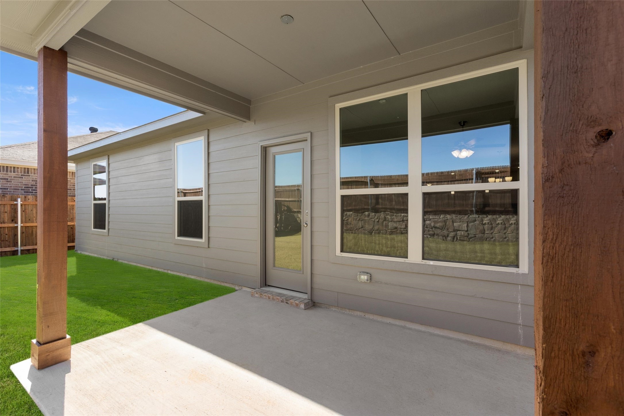 418 Comanche Drive Cleburne TX 76033