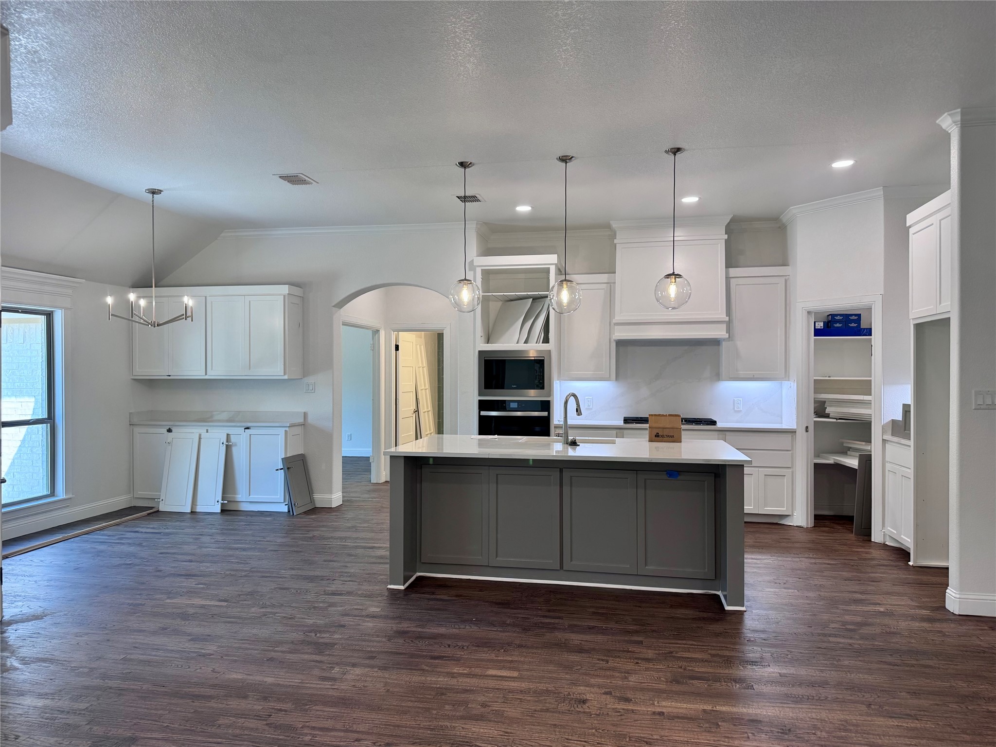 5025 Glenoaks Court Weatherford TX 76088