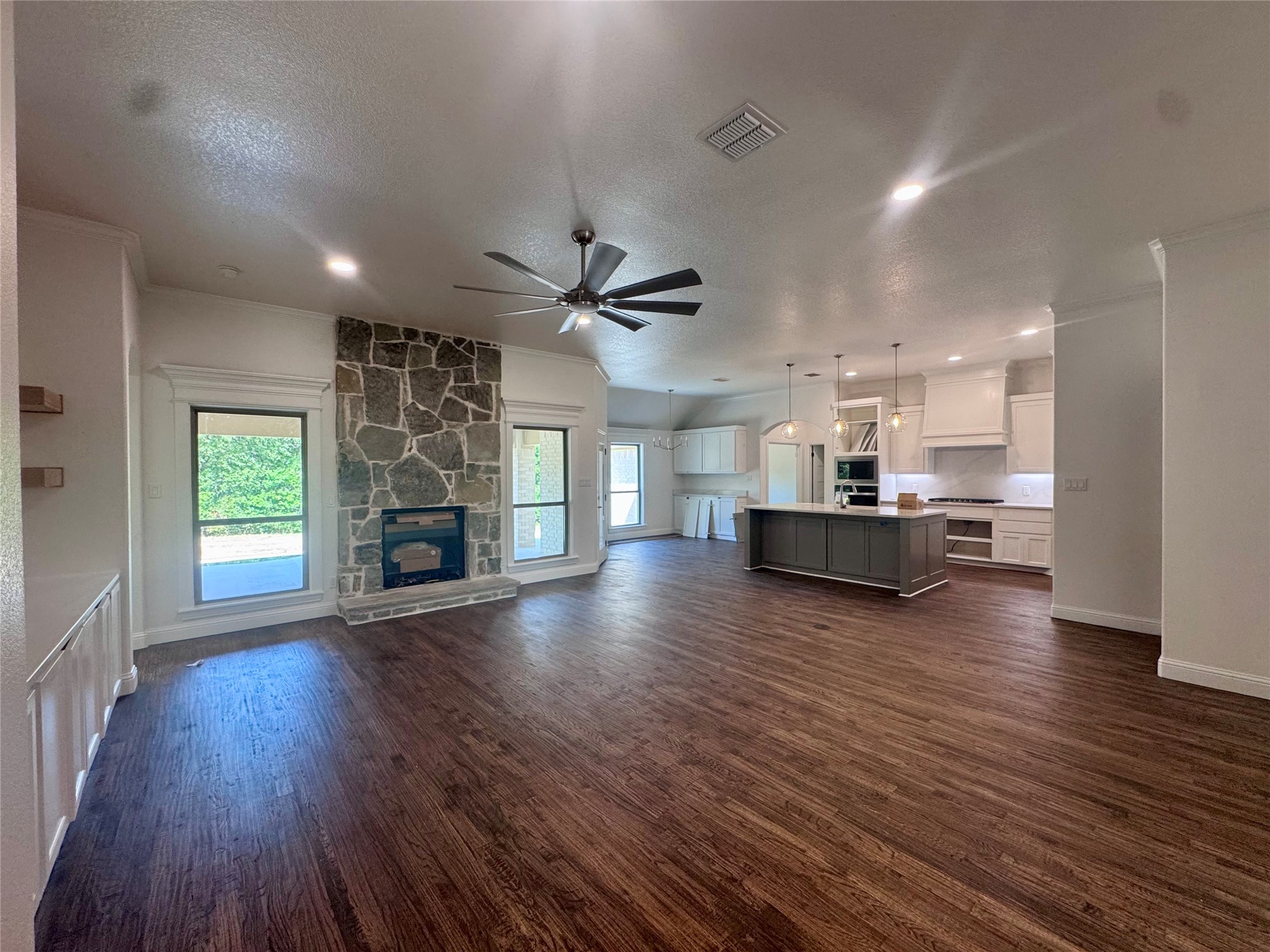5025 Glenoaks Court Weatherford TX 76088