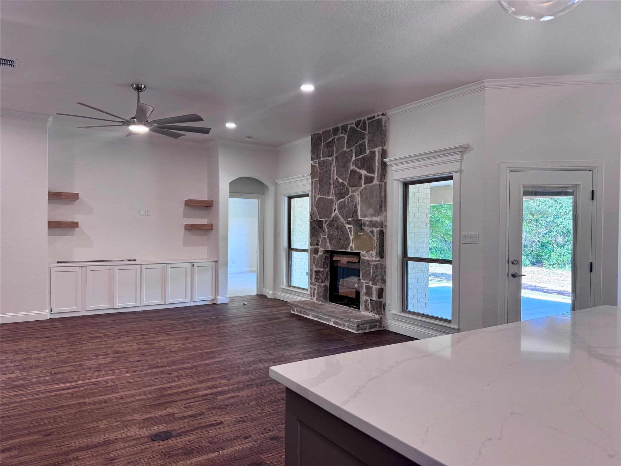 5025 Glenoaks Court Weatherford TX 76088