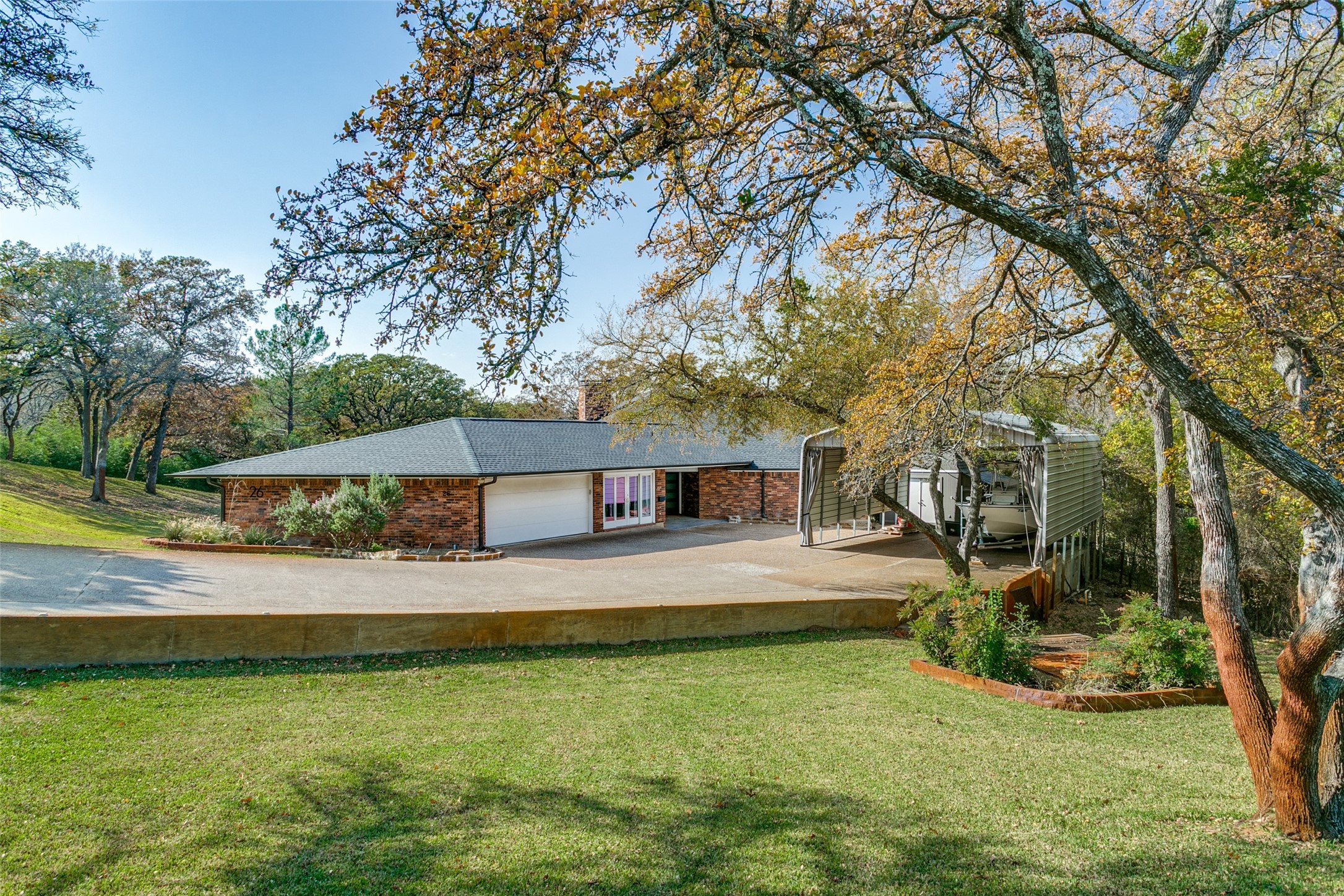 26 Horseshoe Drive Highland Village TX 75077