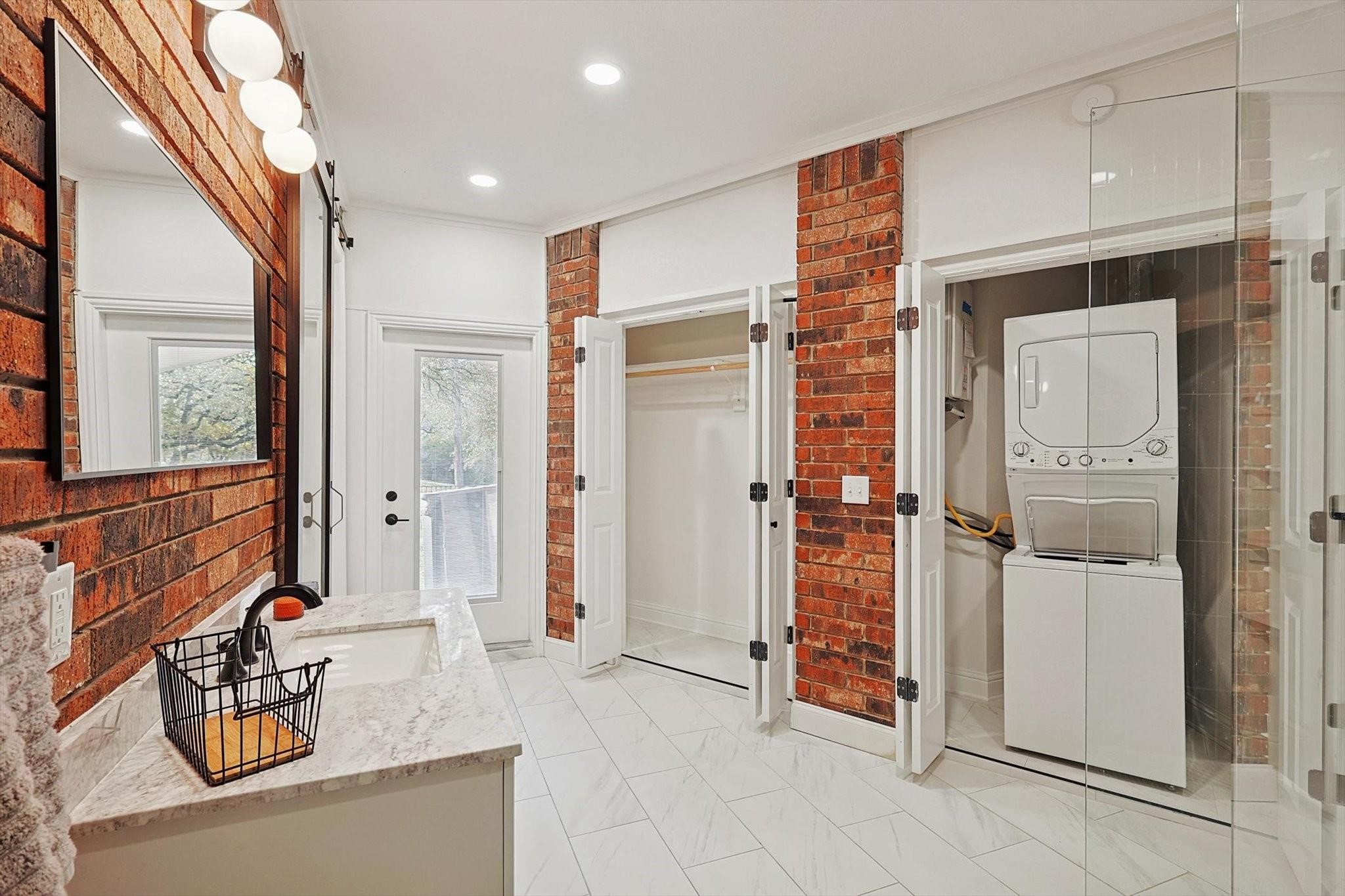 26 Horseshoe Drive Highland Village TX 75077