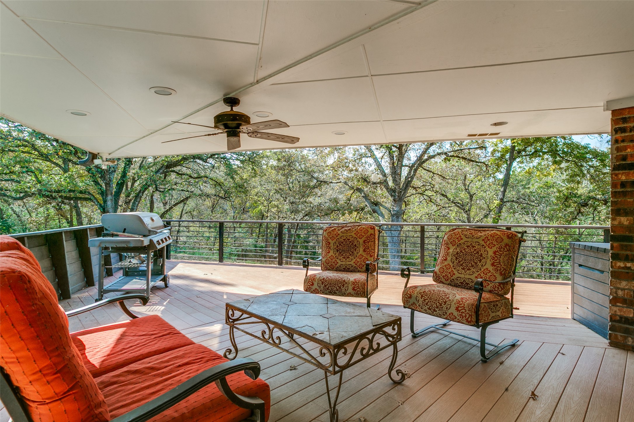 26 Horseshoe Drive Highland Village TX 75077