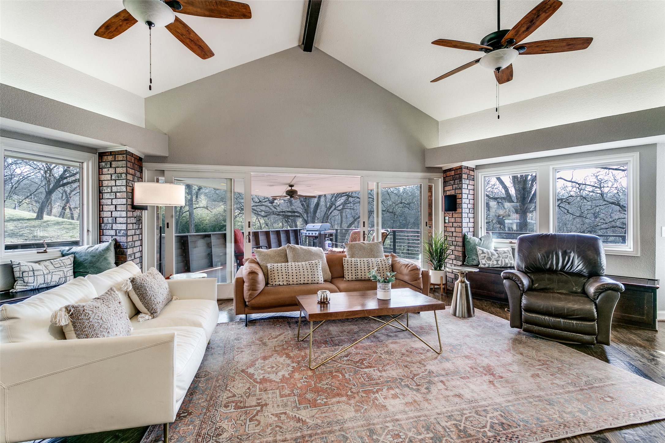 26 Horseshoe Drive Highland Village TX 75077