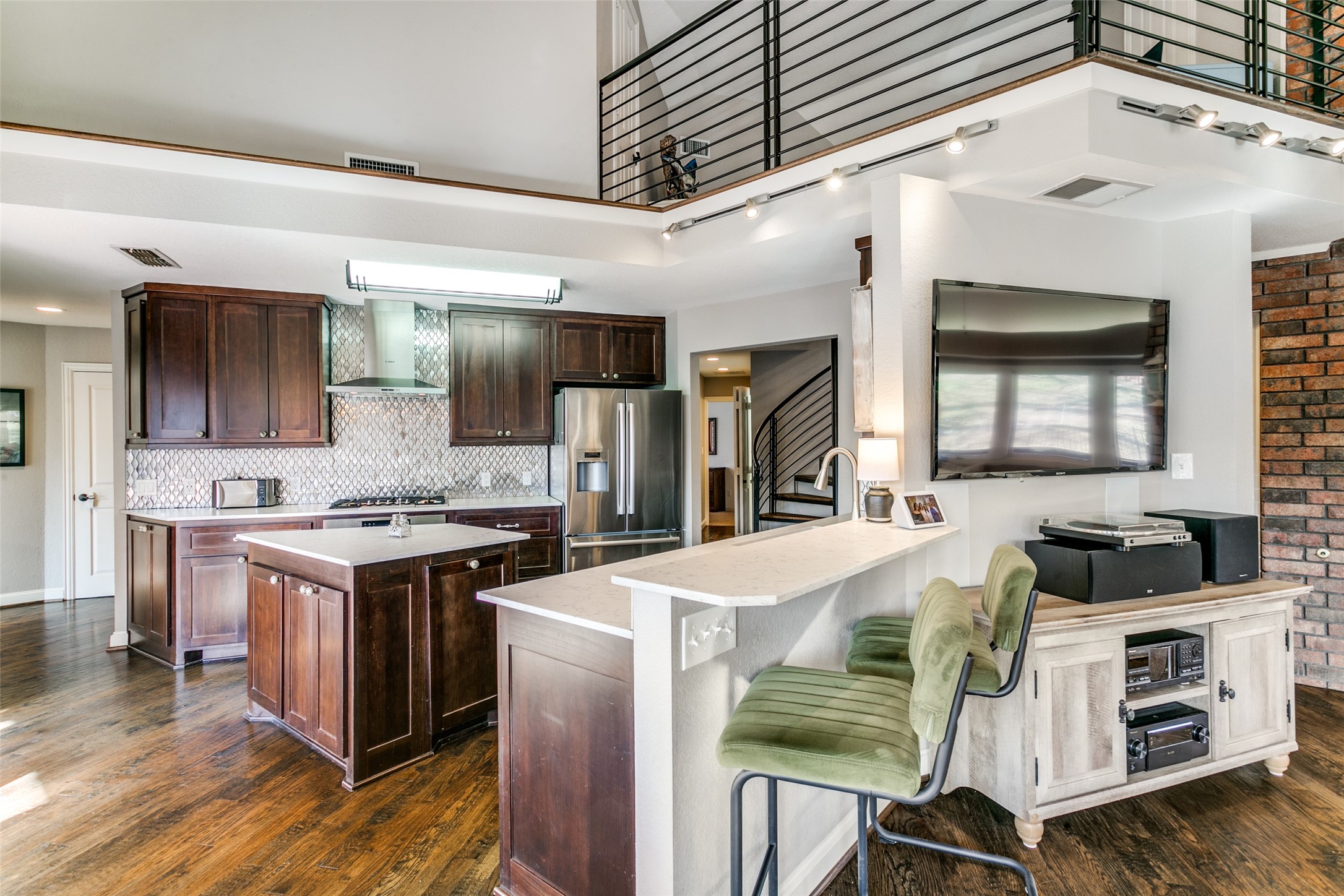 26 Horseshoe Drive Highland Village TX 75077