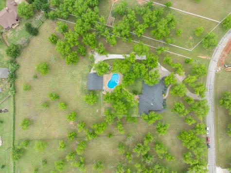 10008 Flight Plan Drive Granbury TX 76049