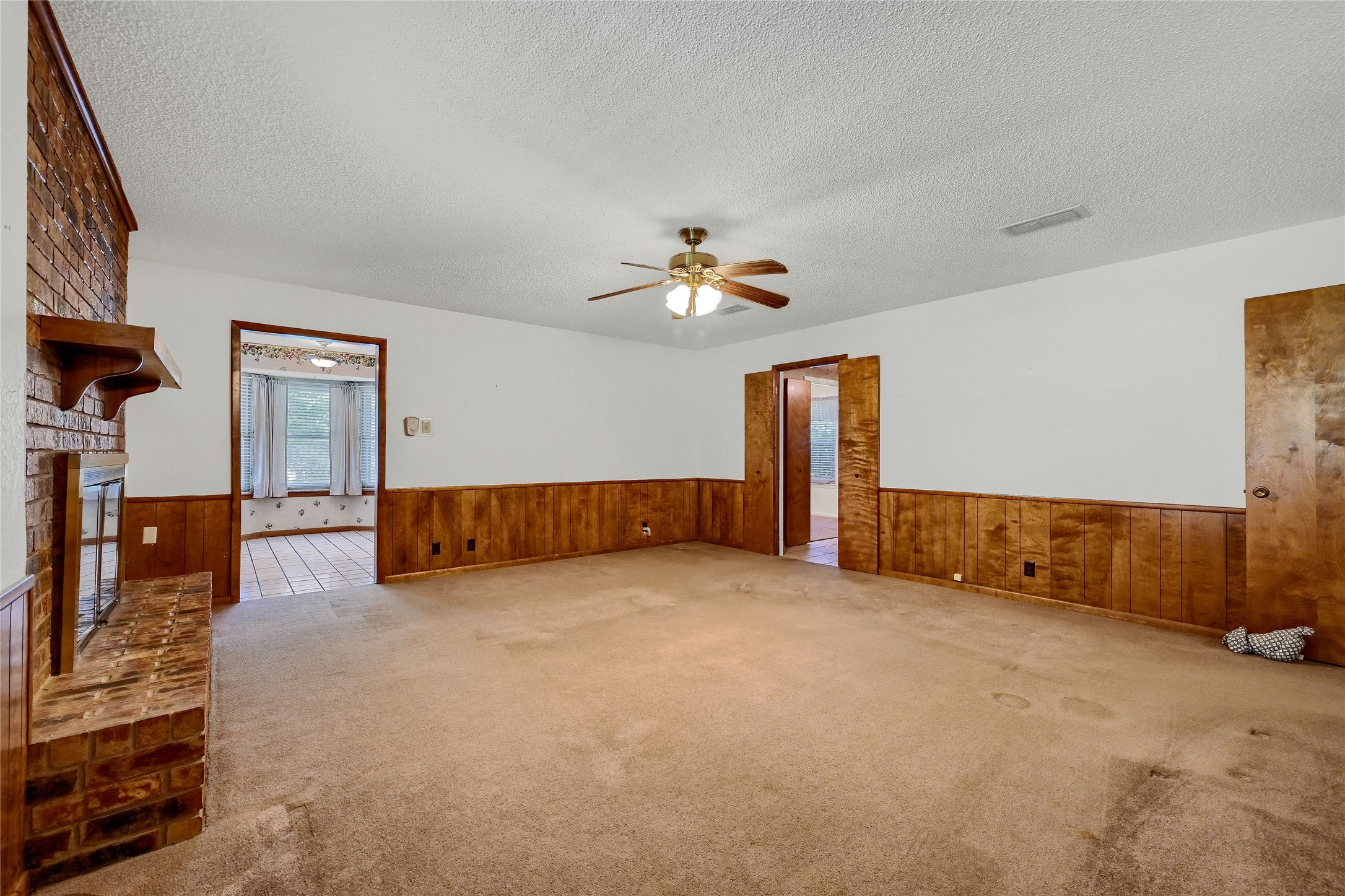 2712 Regal Drive Denison TX 75020