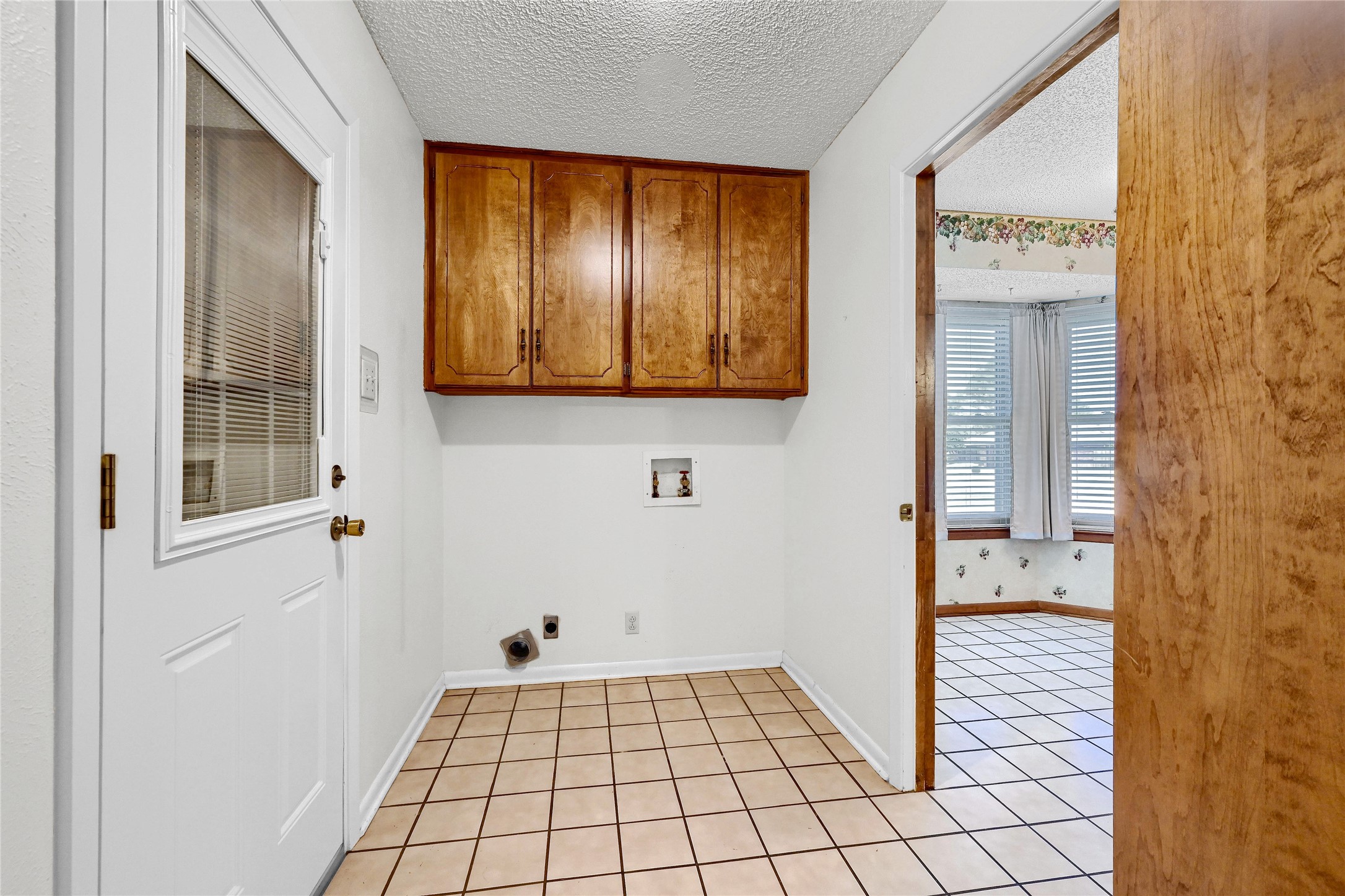 2712 Regal Drive Denison TX 75020