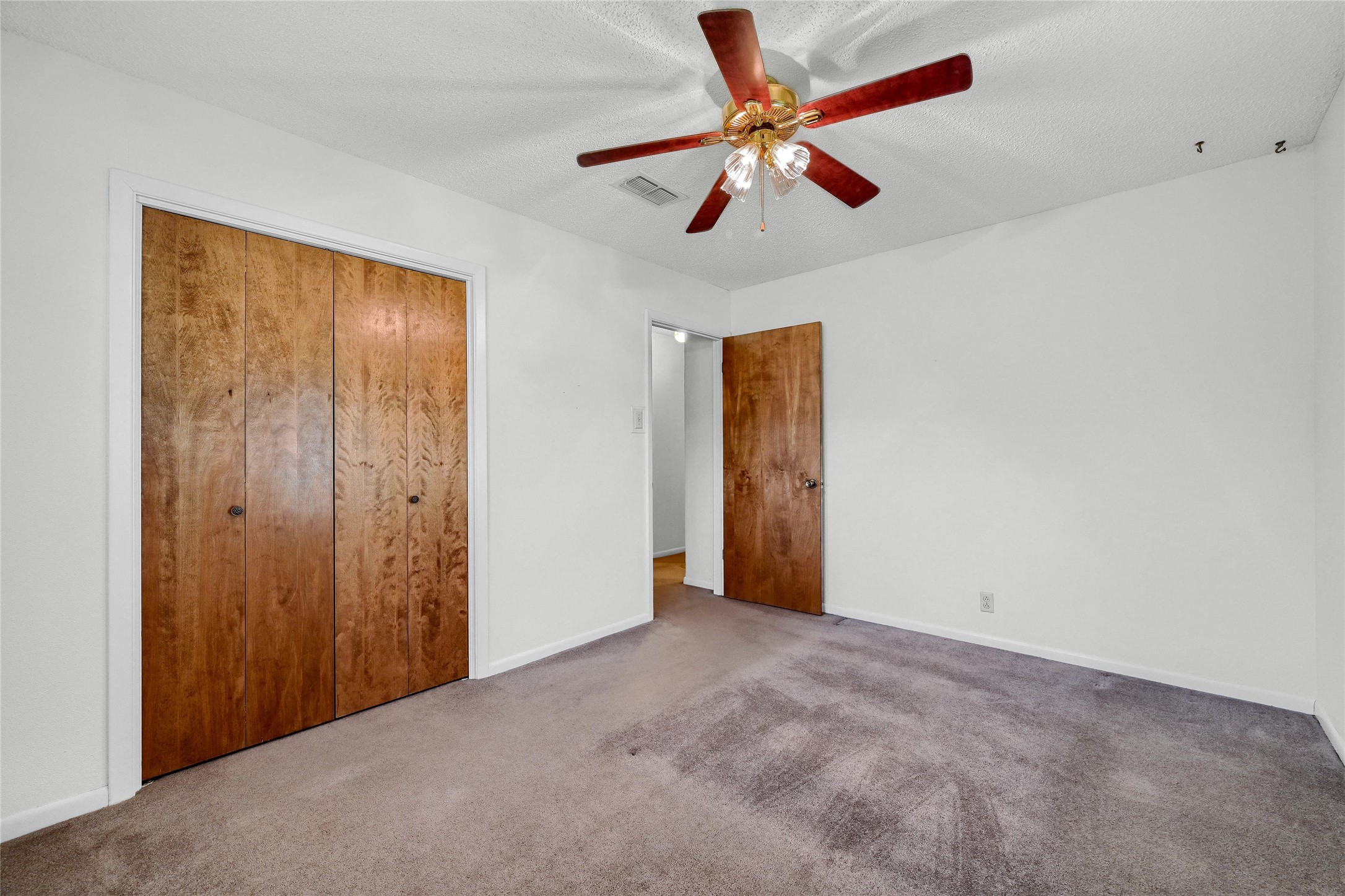 2712 Regal Drive Denison TX 75020