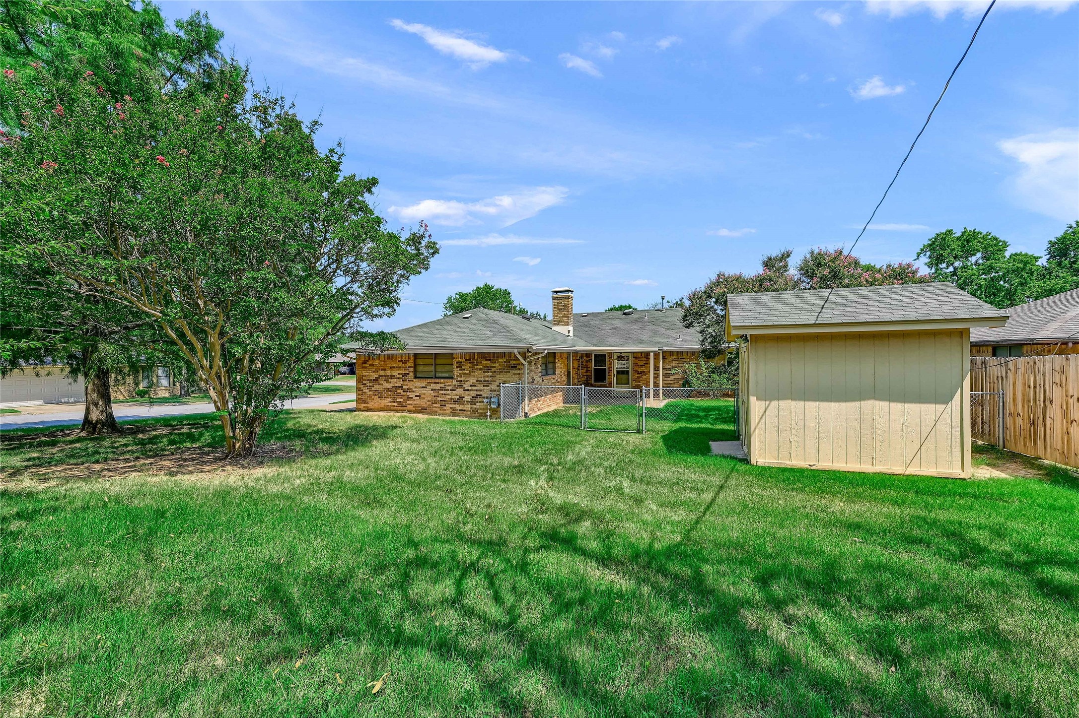 2712 Regal Drive Denison TX 75020