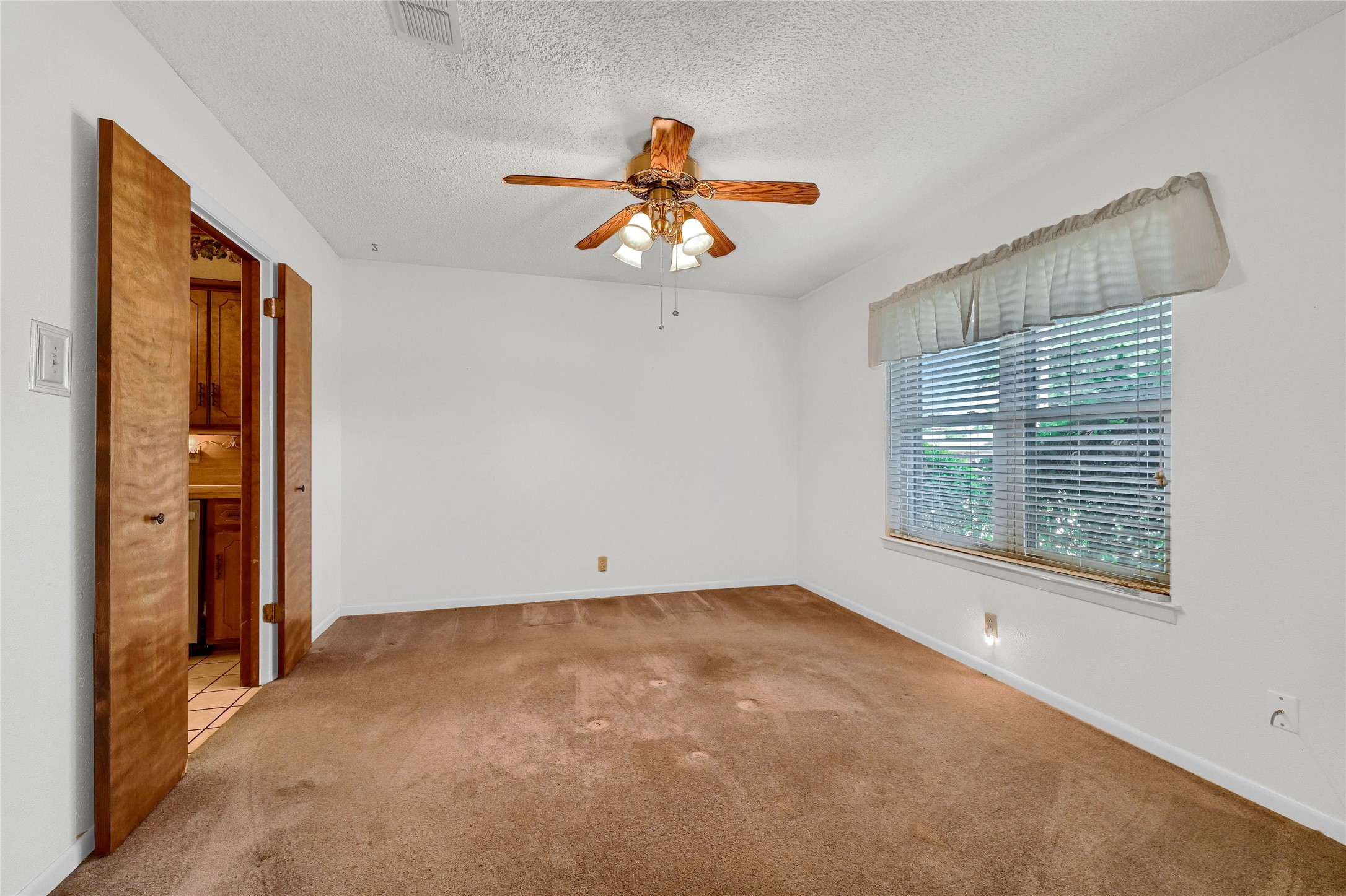 2712 Regal Drive Denison TX 75020