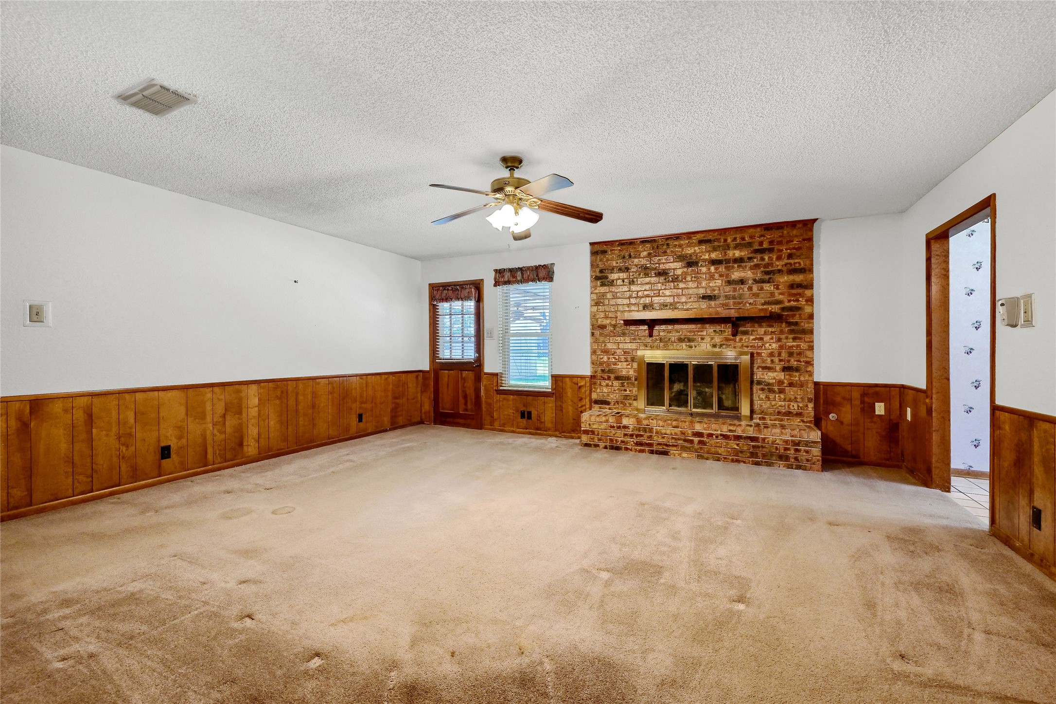 2712 Regal Drive Denison TX 75020