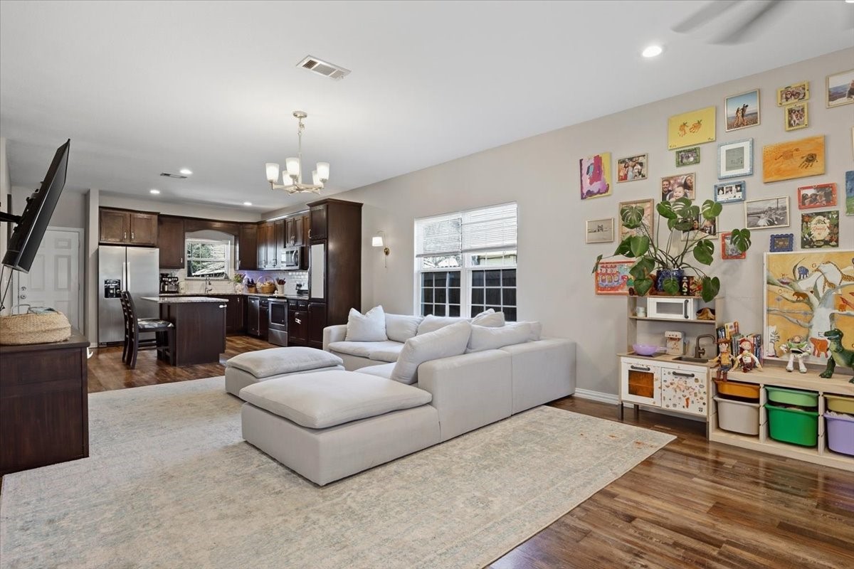 3432 Frazier Avenue Fort Worth TX 76110