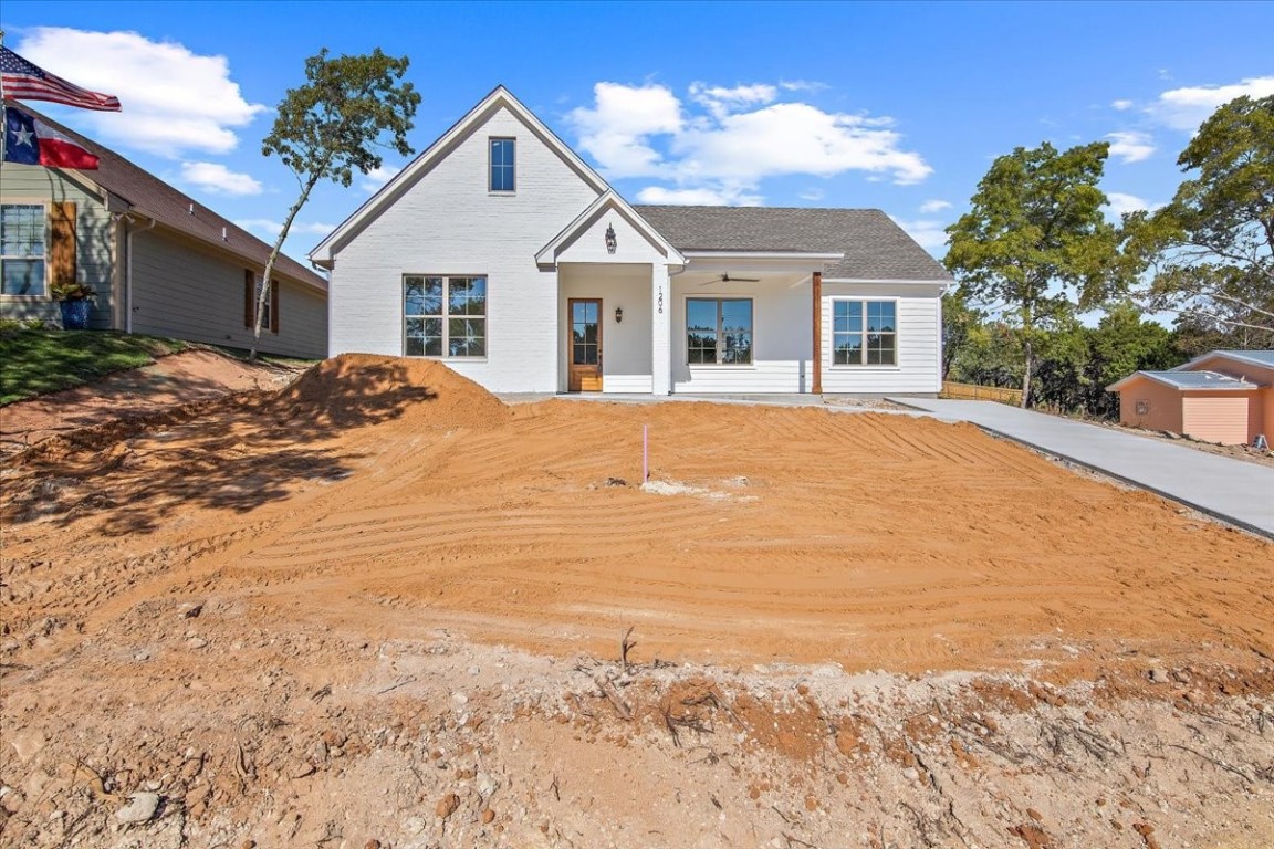 1206 Comanche Cove Drive Granbury TX 76048