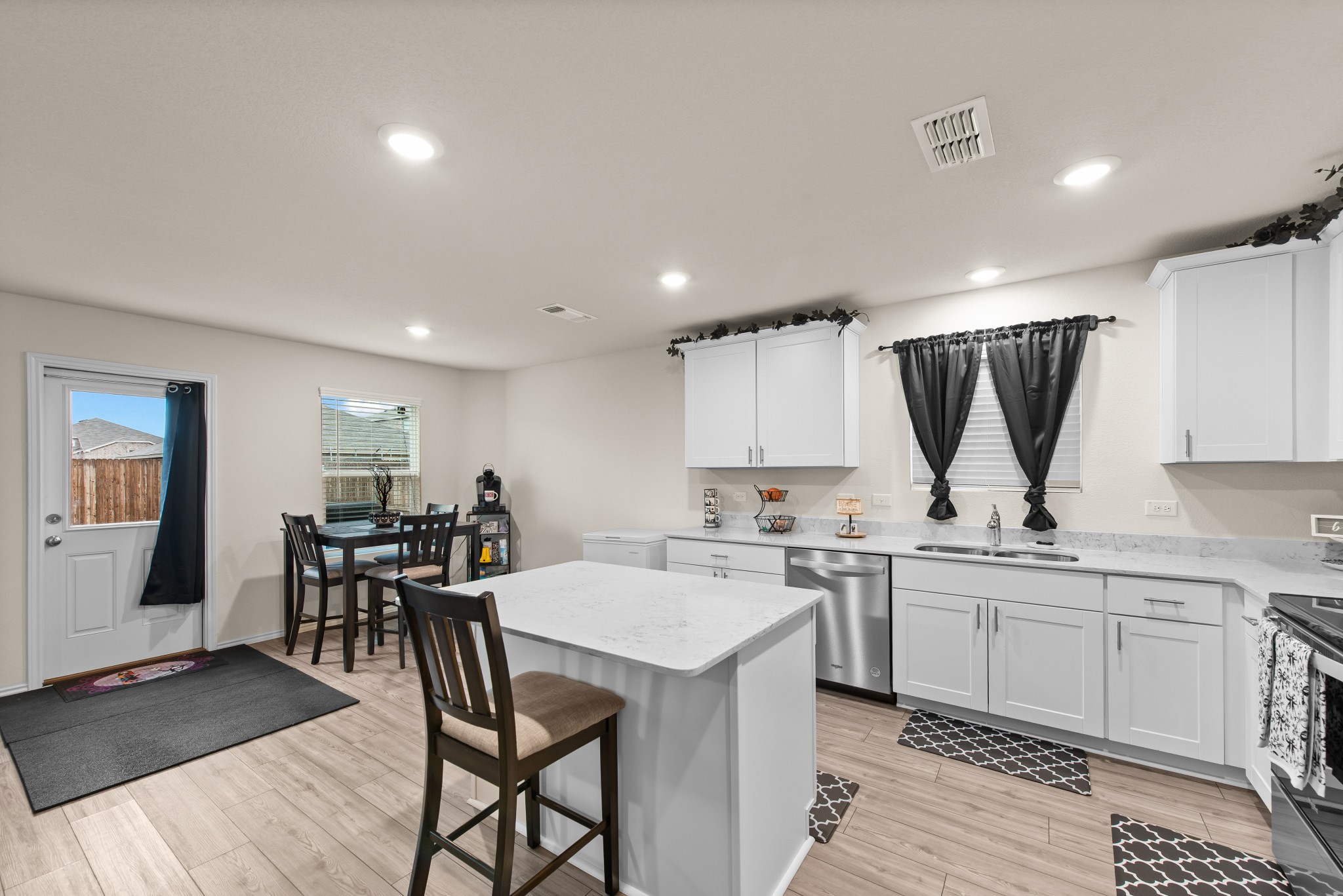 1831 Ballinger Drive Forney TX 75126