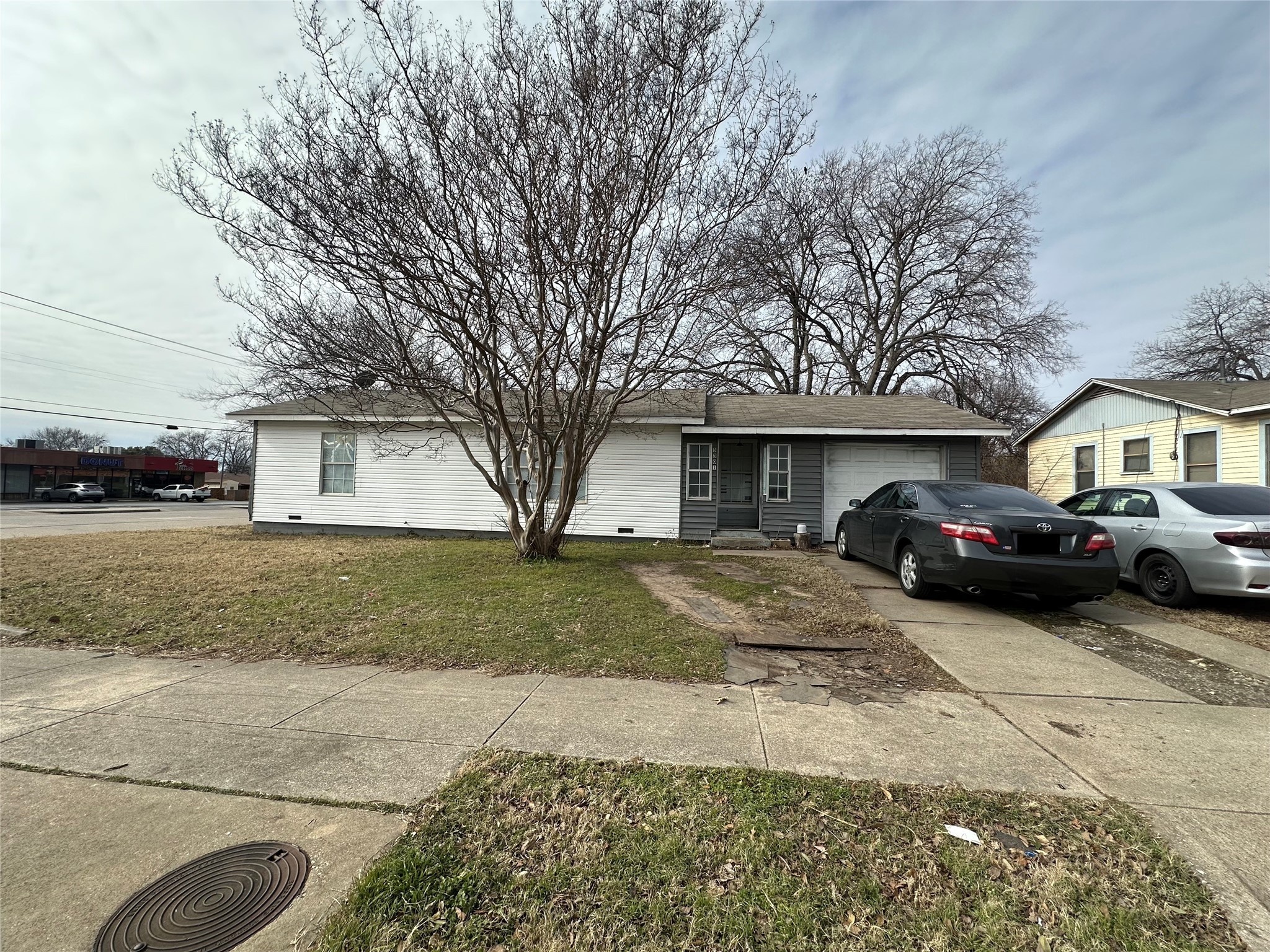 3301 Katrine Street Haltom City TX 76117