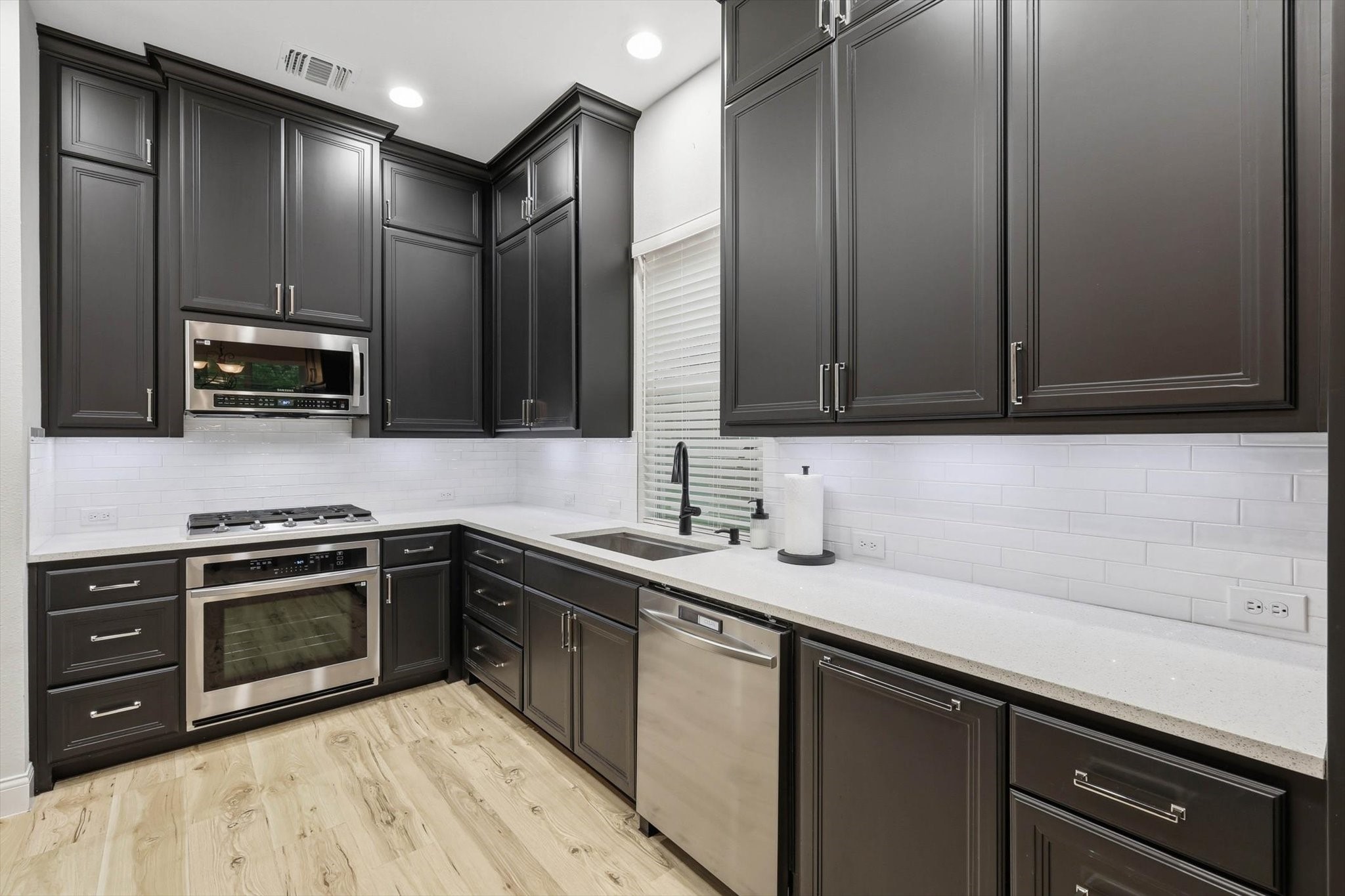 1270 Bonham Parkway Lantana TX 76226