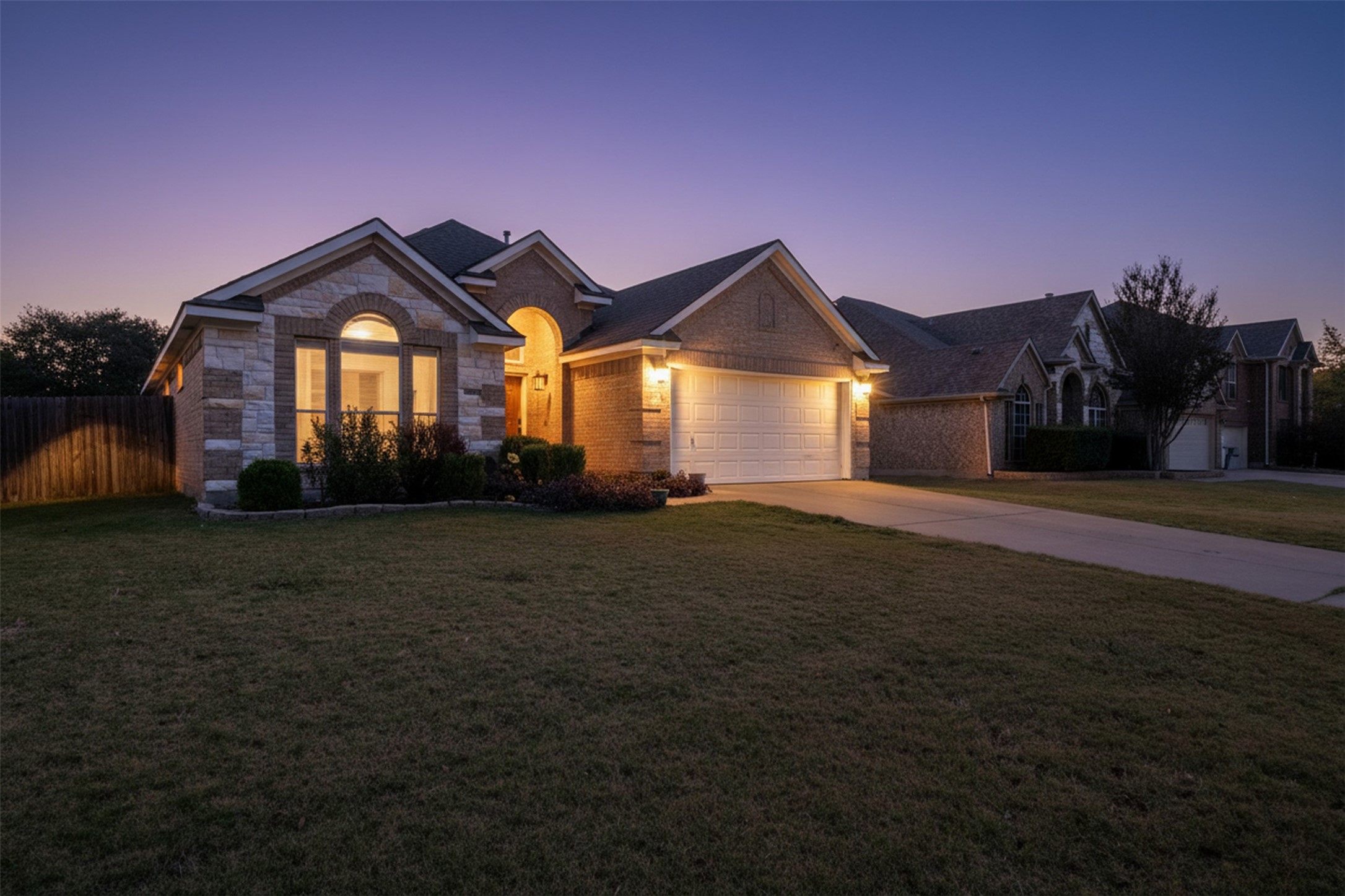704 Dickerson Lane Mansfield TX 76063