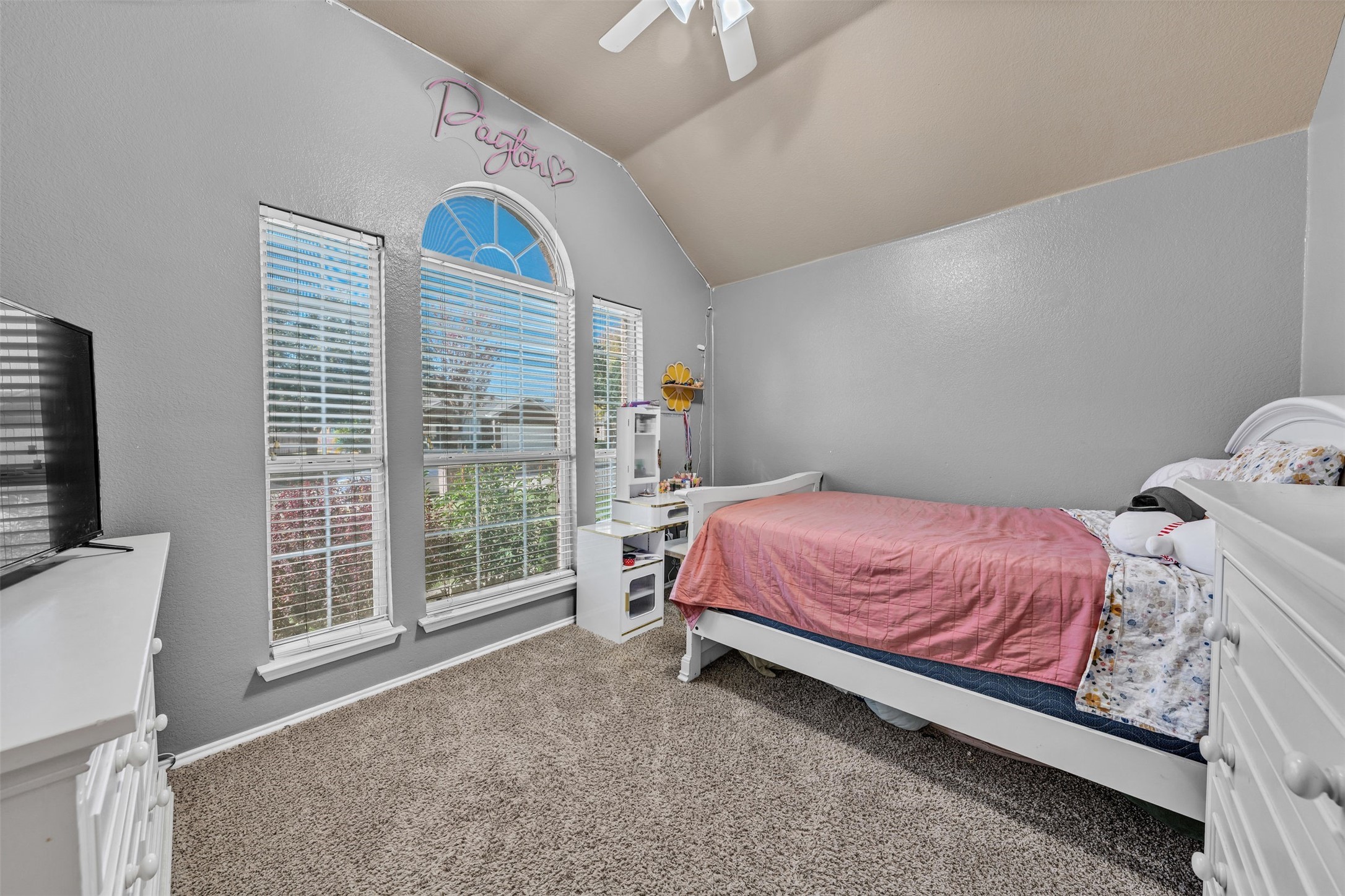 704 Dickerson Lane Mansfield TX 76063