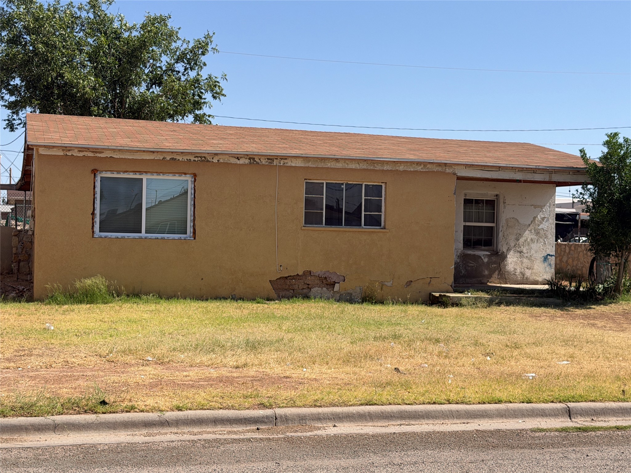 5633 Manila Drive El Paso TX 79924
