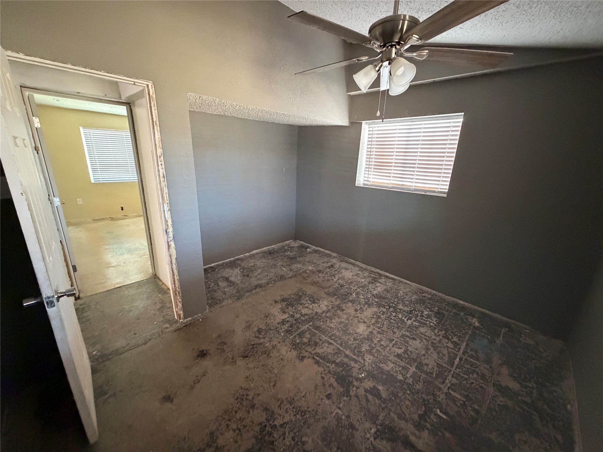 5633 Manila Drive El Paso TX 79924