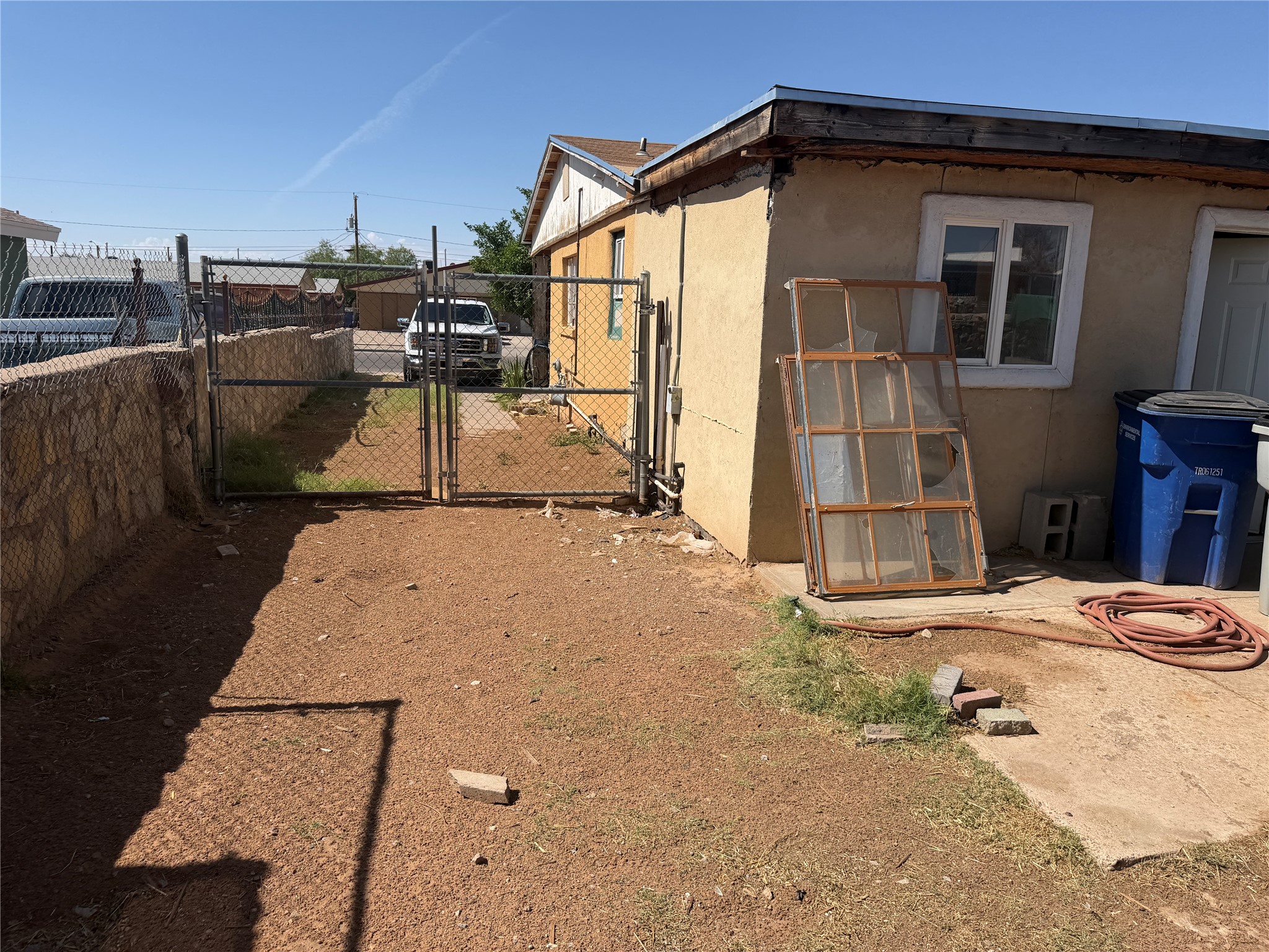 5633 Manila Drive El Paso TX 79924