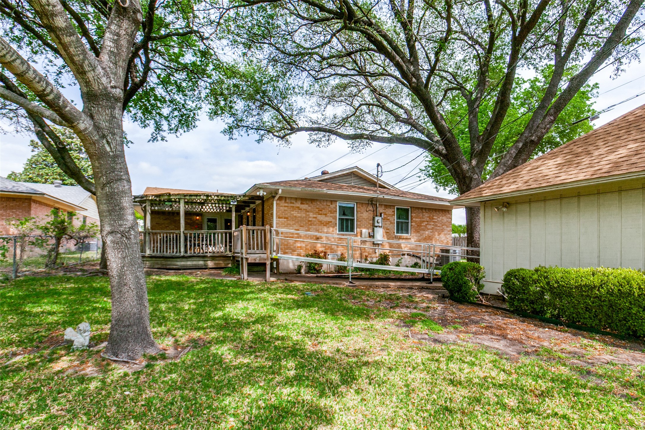 2010 Frances Drive Garland TX 75042