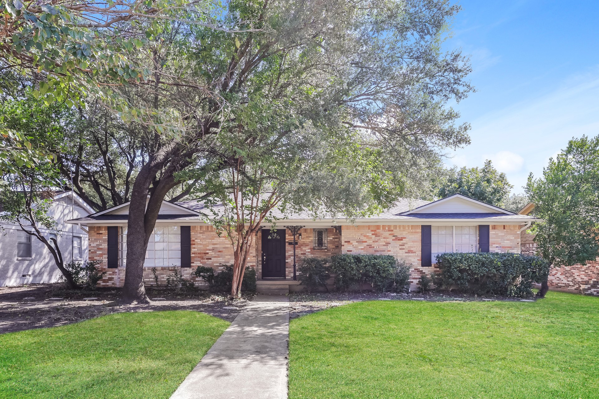 5132 Breakwood Drive Dallas TX 75227