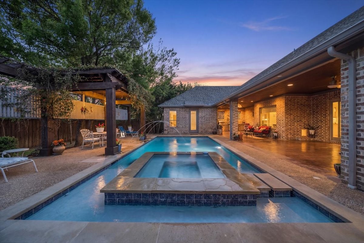 924 Joe Boy Court Desoto TX 75115