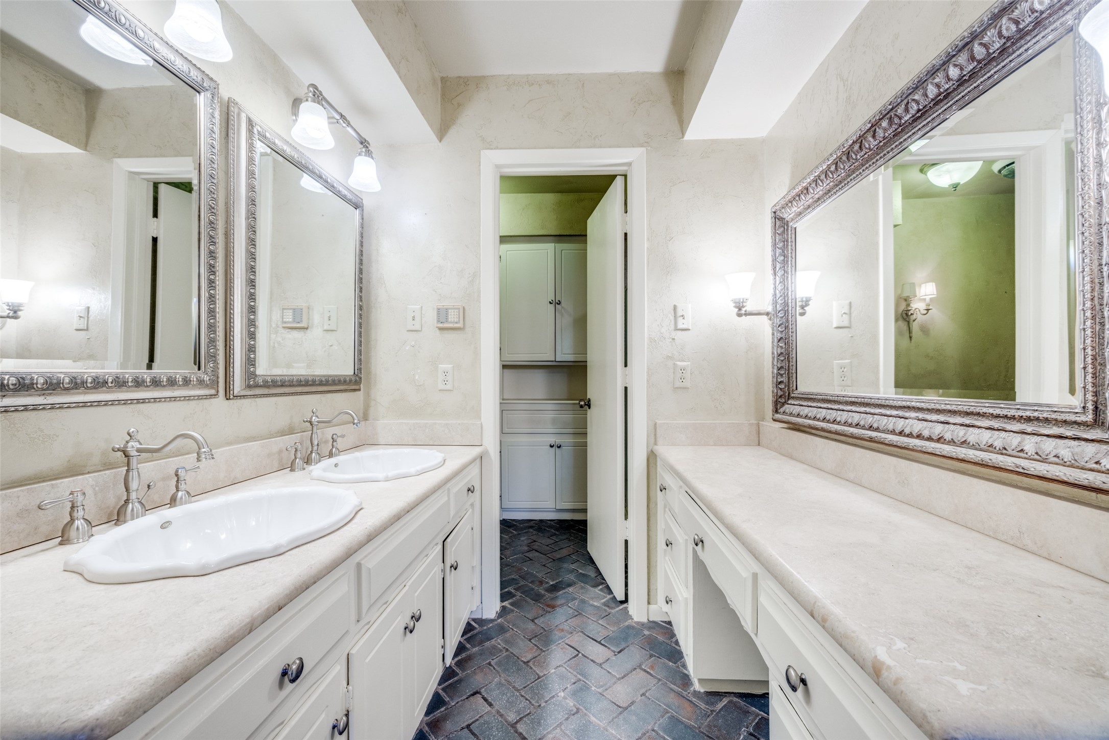 1507 Crescent Drive Sherman TX 75092