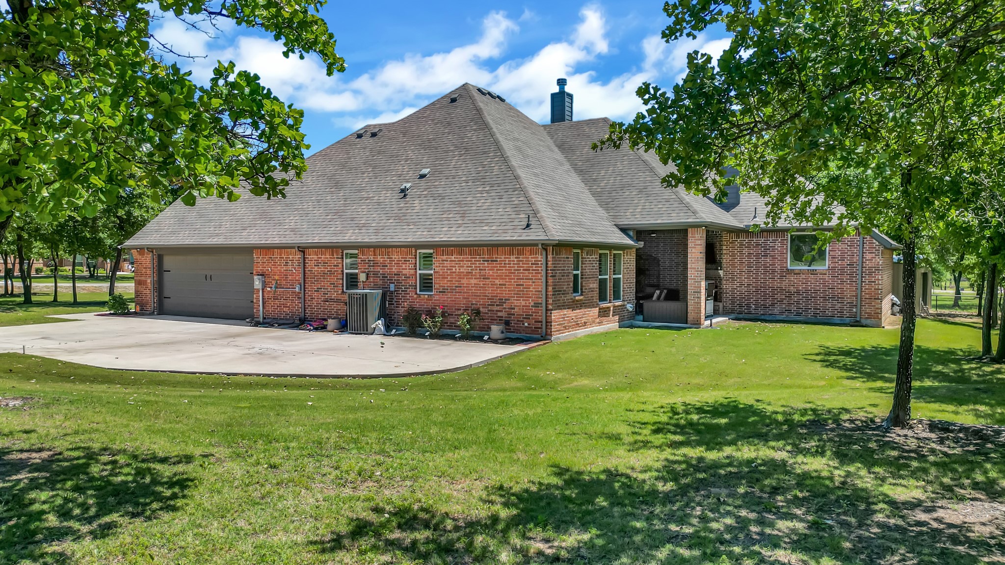 330 Timbers Circle Poolville TX 76487