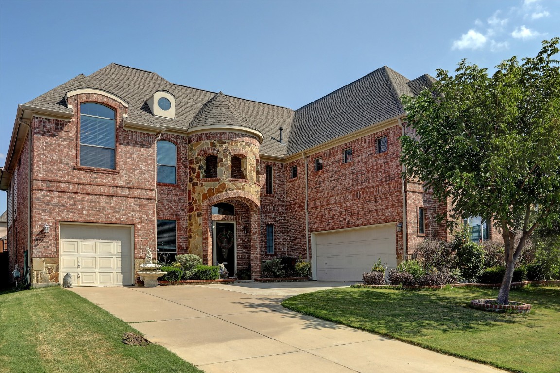 3232 Pamplona Grand Prairie TX 75054