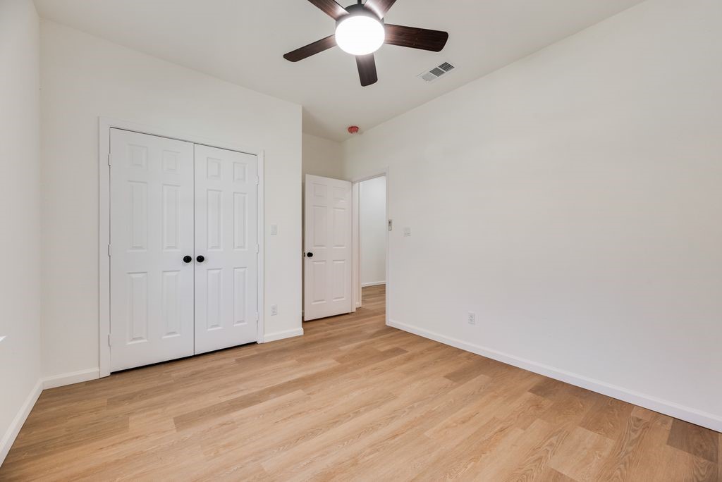205 East Place White Settlement TX 76108