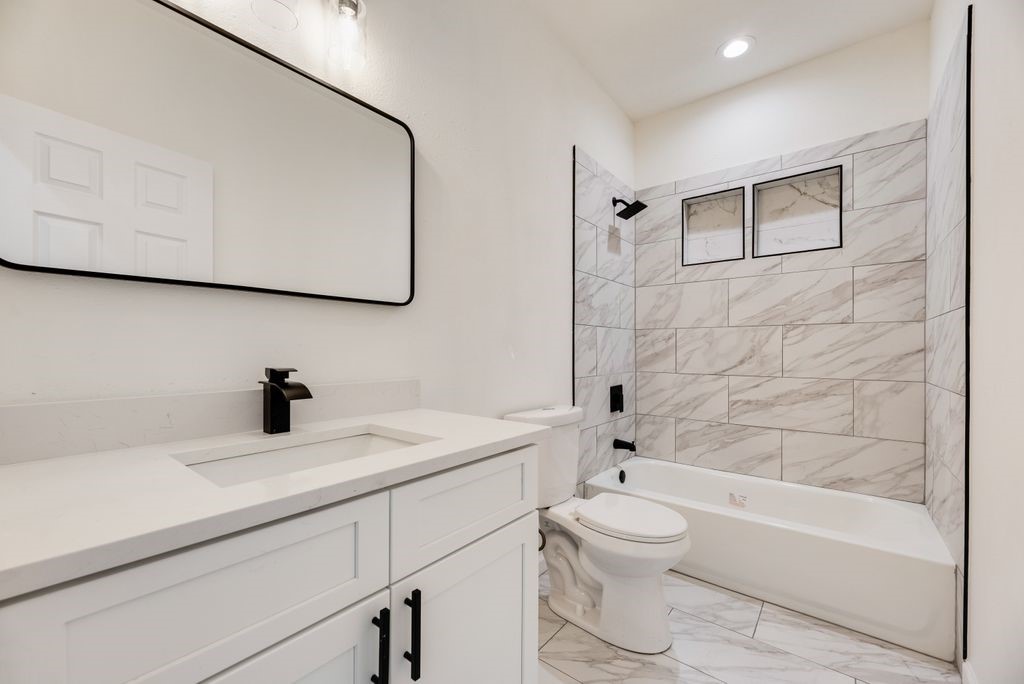 205 East Place White Settlement TX 76108