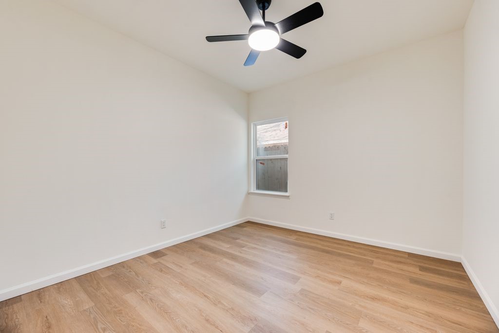 205 East Place White Settlement TX 76108