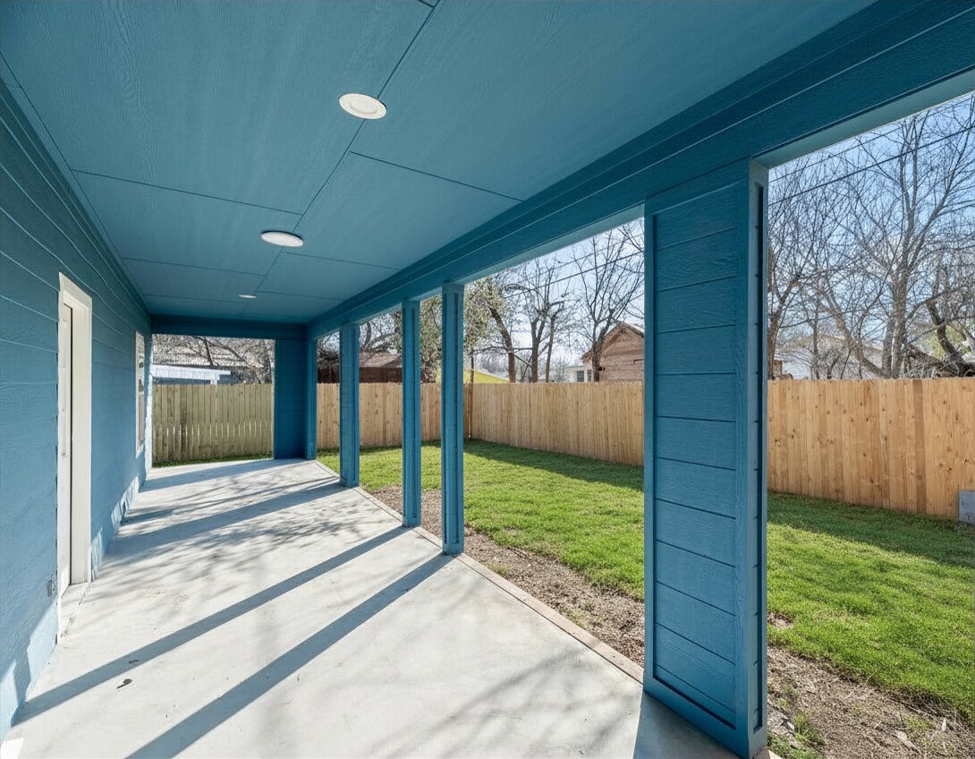 205 East Place White Settlement TX 76108