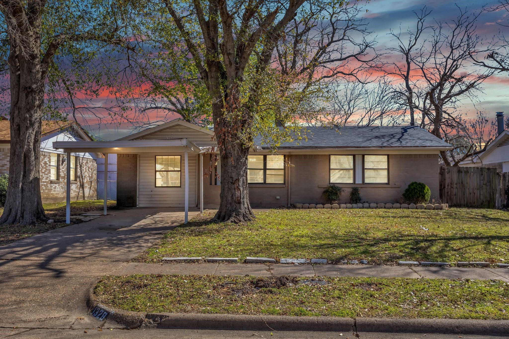 1328 E Park Drive Mesquite TX 75149
