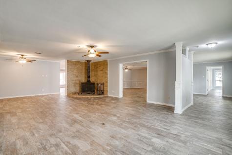 2137 Fm 3136 Cleburne TX 76031