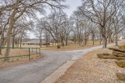 2137 Fm 3136 Cleburne TX 76031
