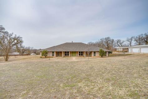 2137 Fm 3136 Cleburne TX 76031