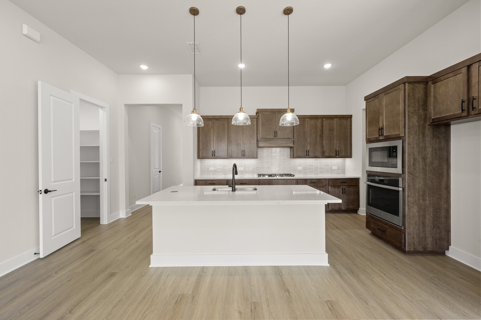 2507 Prairie Willow Lane Mansfield TX 76063