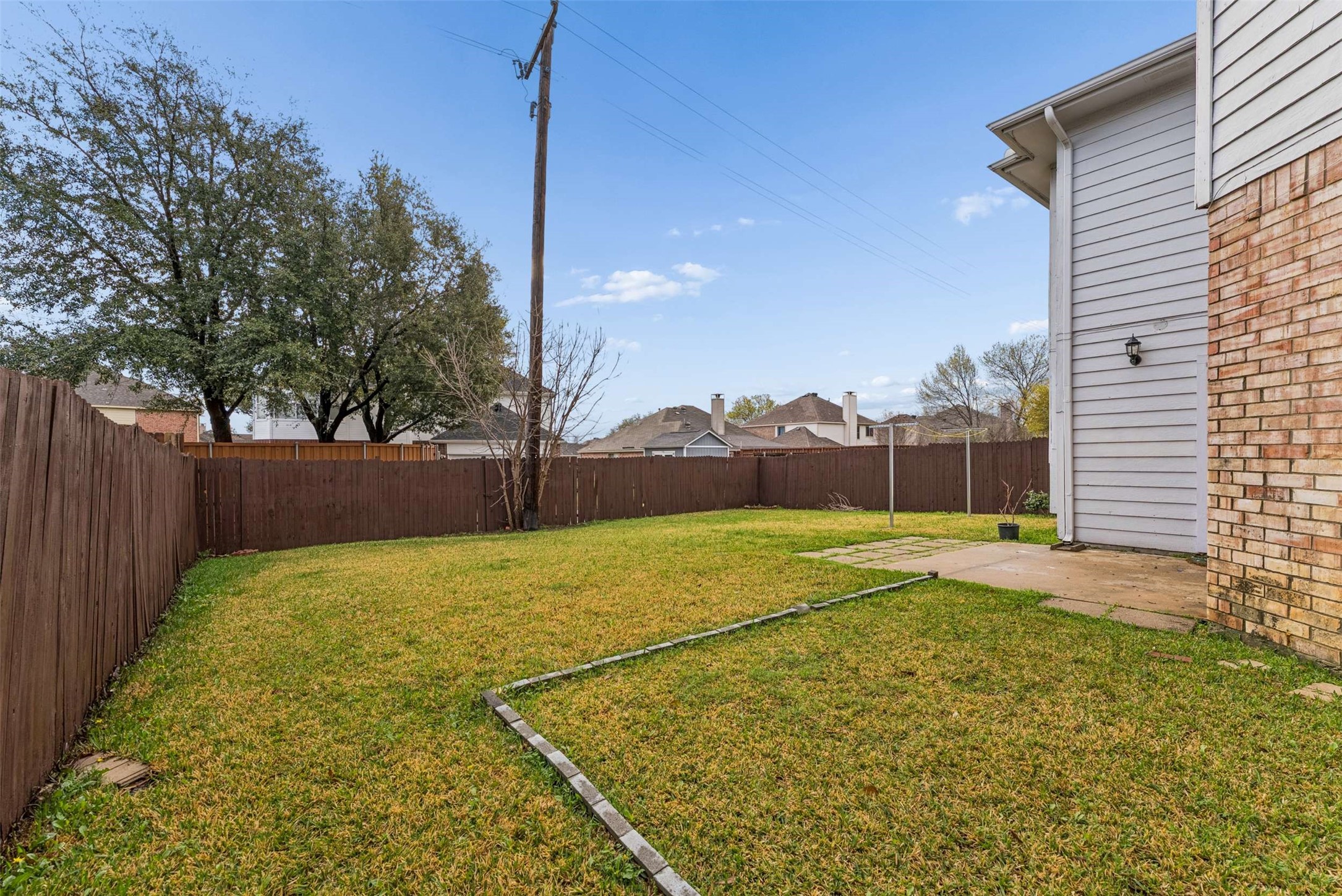 2124 Newport Drive Flower Mound TX 75028