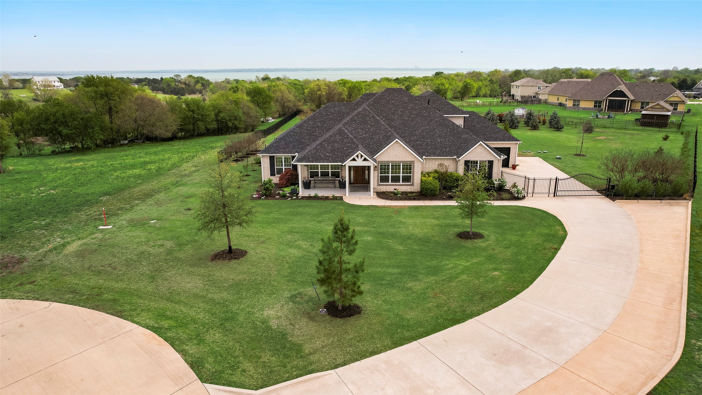 1707 Republic Court Princeton TX 75407