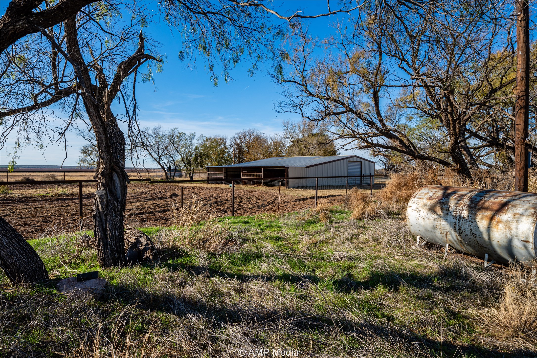 829 Us Highway 180 E Mccaulley TX 79534