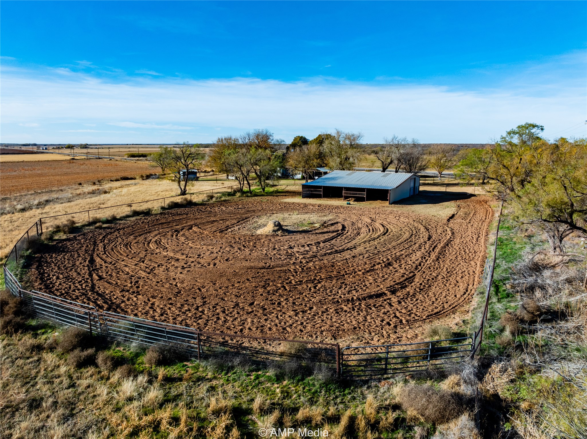 829 Us Highway 180 E Mccaulley TX 79534